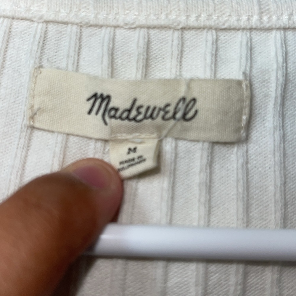 ๐ Madewell tank - Picture 2 of 5